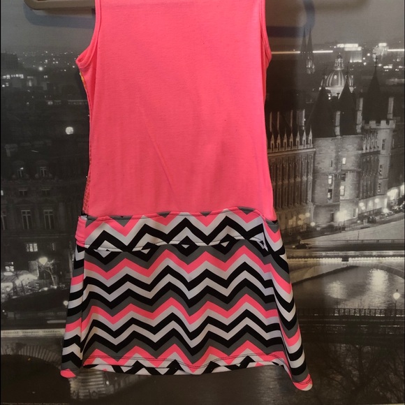 🌺 Pink sequinned Dress - Picture 4 of 5